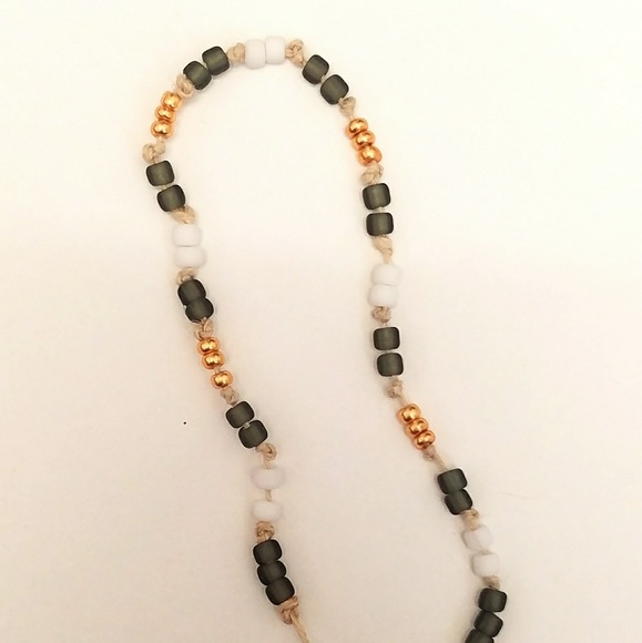 Gray white gold bracelet - Picture 3 of 4